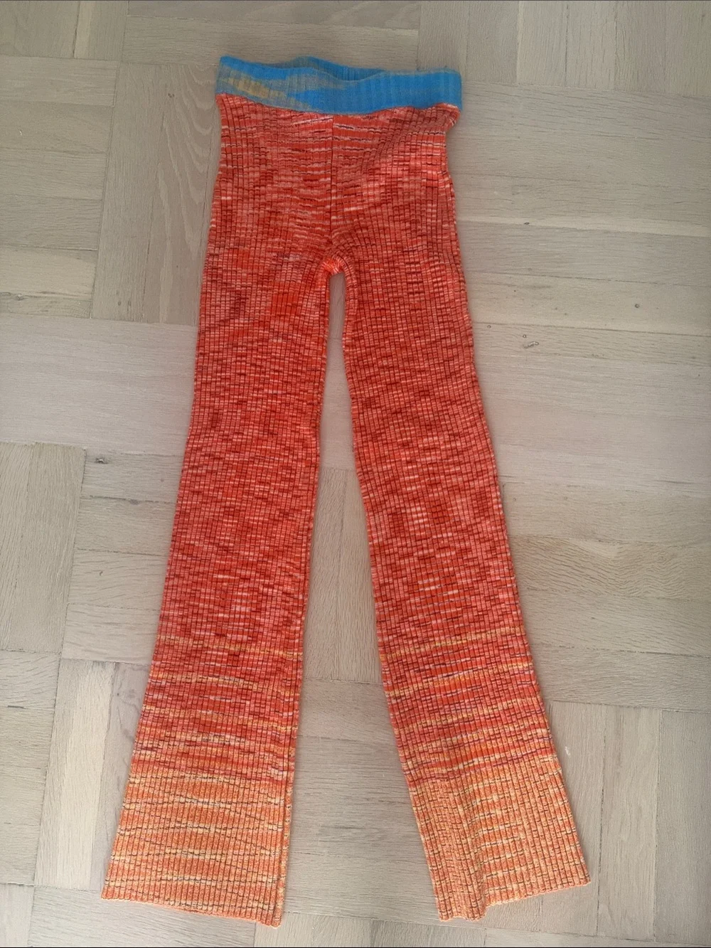 STAUD Orange Gradient Knit Flare Leggings with Blue Waistband